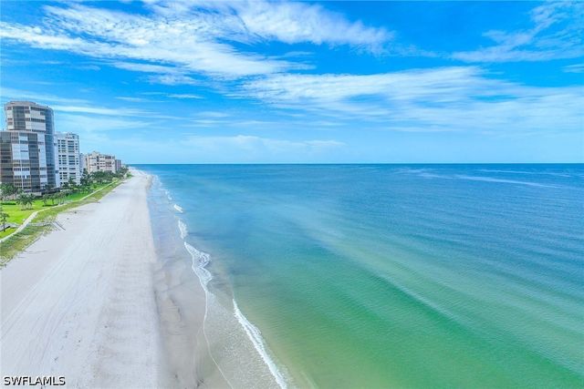 4651 Gulf Shore BLVD N 1106, Naples, FL 34103