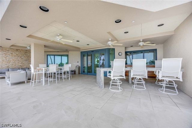 4651 Gulf Shore BLVD N 1106, Naples, FL 34103