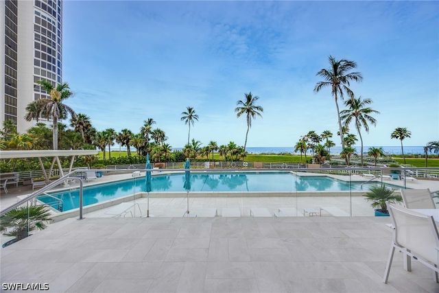 4651 Gulf Shore BLVD N 1106, Naples, FL 34103