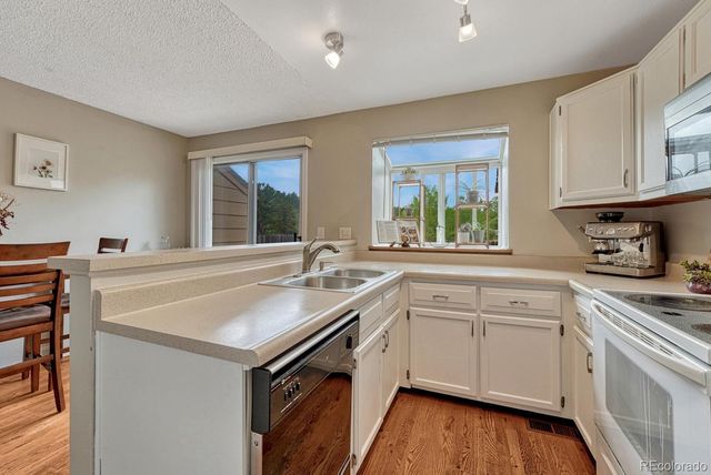 454 Rolling Hills Drive, Colorado Springs, CO 80919