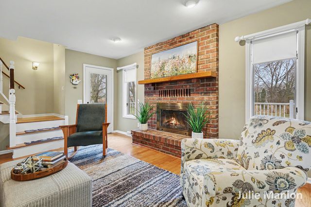 4701 Maplehollow Court SE, Grand Rapids, MI 49508