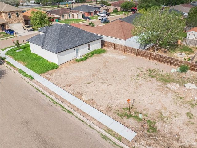 809 Nannette Avenue, Pharr, TX 78577
