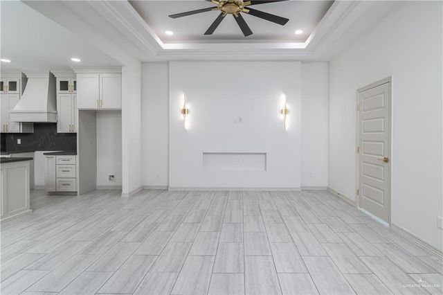 809 Nannette Avenue, Pharr, TX 78577