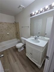 3151 Soaring Gulls Drive 2039, Las Vegas, NV 89128