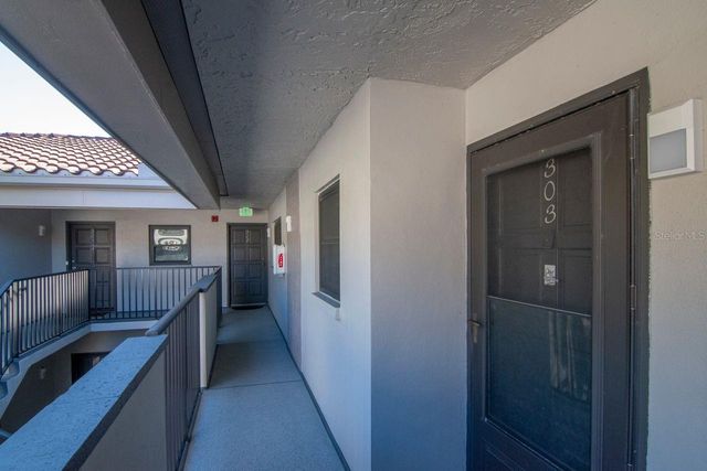 2650 COUNTRYSIDE BOULEVARD F303, Clearwater, FL 33761