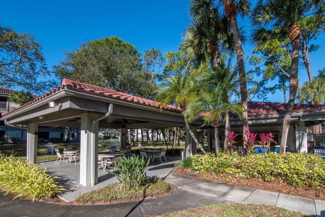 2650 COUNTRYSIDE BOULEVARD F303, Clearwater, FL 33761