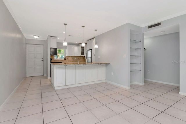 2650 COUNTRYSIDE BOULEVARD F303, Clearwater, FL 33761