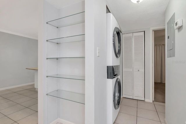 2650 COUNTRYSIDE BOULEVARD F303, Clearwater, FL 33761