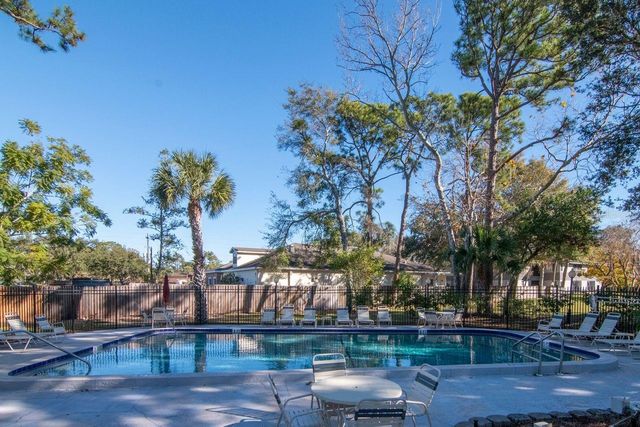 2650 COUNTRYSIDE BOULEVARD F303, Clearwater, FL 33761