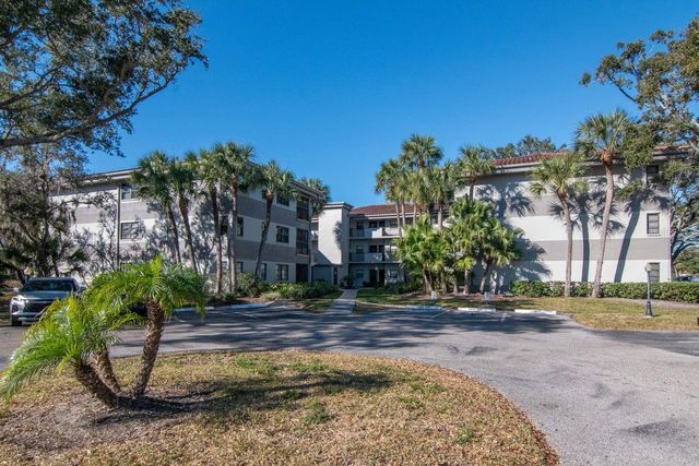 2650 COUNTRYSIDE BOULEVARD F303, Clearwater, FL 33761