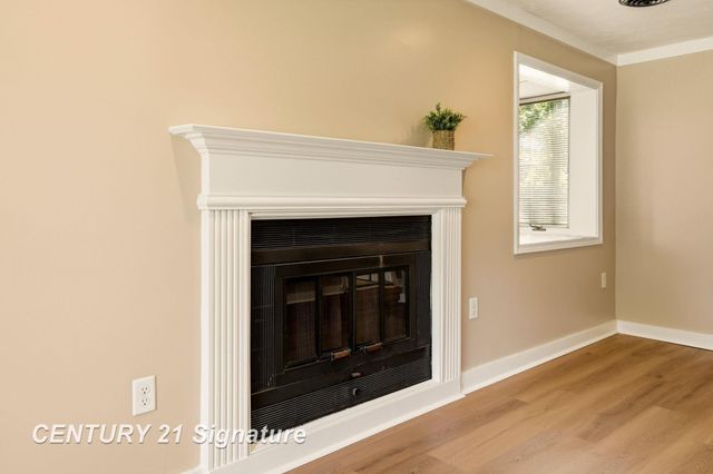 4355 N Michigan Avenue, Saginaw, MI 48604