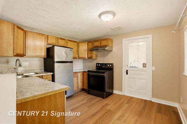 4355 N Michigan Avenue, Saginaw, MI 48604