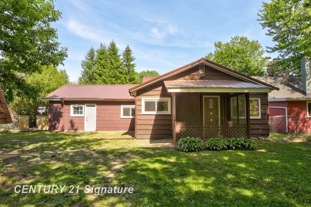 4355 N Michigan Avenue, Saginaw, MI 48604