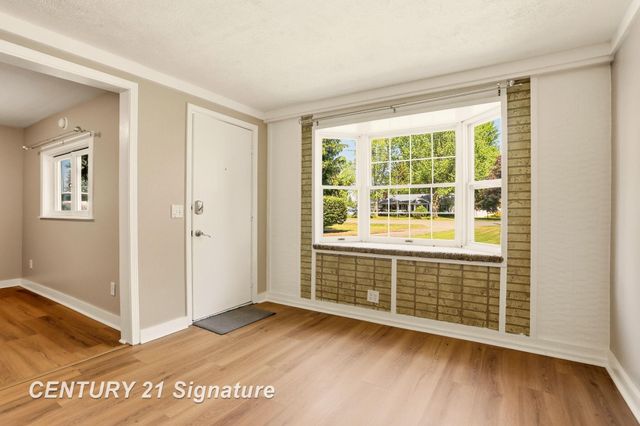 4355 N Michigan Avenue, Saginaw, MI 48604