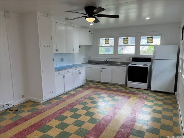 2746 Rooke Avenue 2, Honolulu, HI 96817