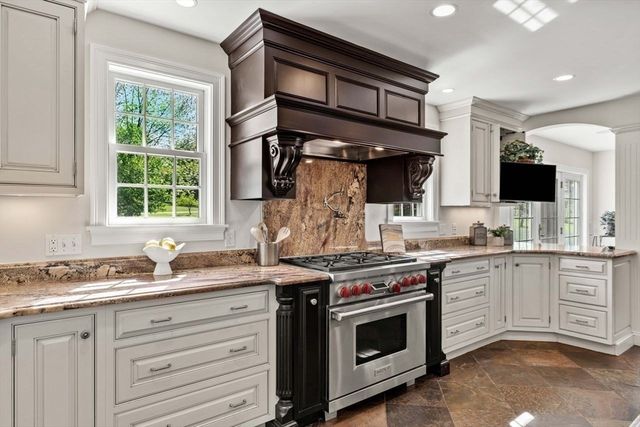 145 Barker Street, North Andover, MA 01845