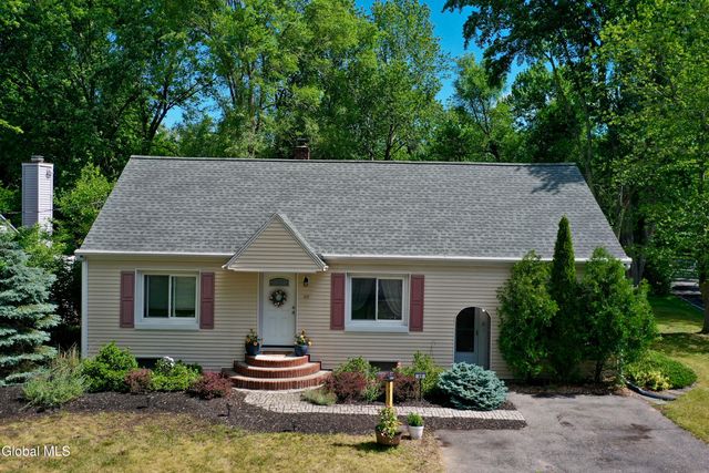 69 Gipp Road, Guilderland, NY 12203