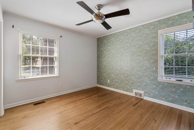 416 ELWOOD LN, Memphis, TN 38117