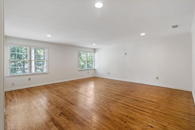 416 ELWOOD LN, Memphis, TN 38117