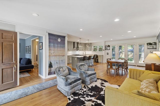 416 ELWOOD LN, Memphis, TN 38117