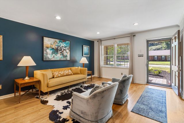 416 ELWOOD LN, Memphis, TN 38117