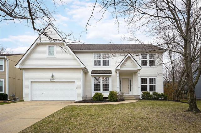 5117 W 158TH Street, Overland Park, KS 66224