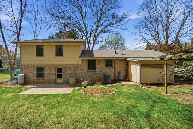 1471 Camelot Lane, Tucker, GA 30084