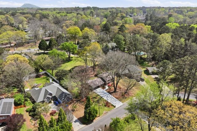 1471 Camelot Lane, Tucker, GA 30084