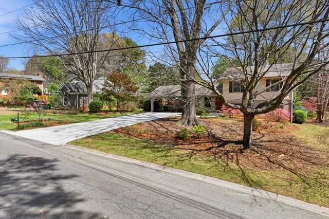 1471 Camelot Lane, Tucker, GA 30084