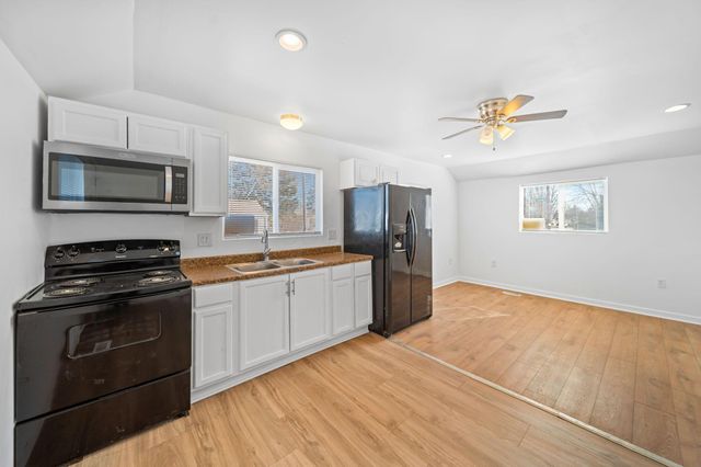 964 E Weber Road, Columbus, OH 43211