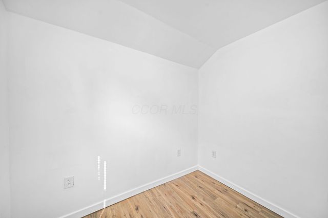 964 E Weber Road, Columbus, OH 43211