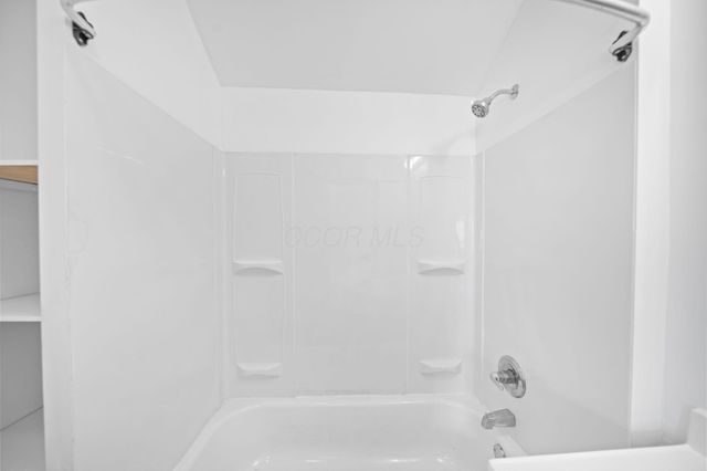 964 E Weber Road, Columbus, OH 43211