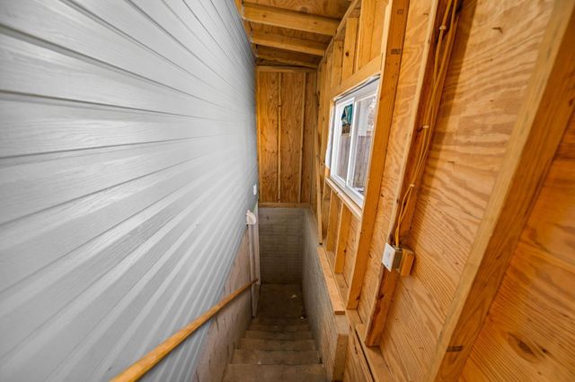 964 E Weber Road, Columbus, OH 43211