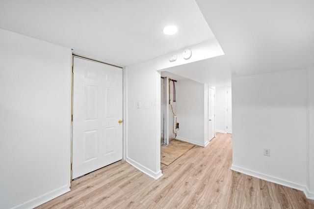 964 E Weber Road, Columbus, OH 43211