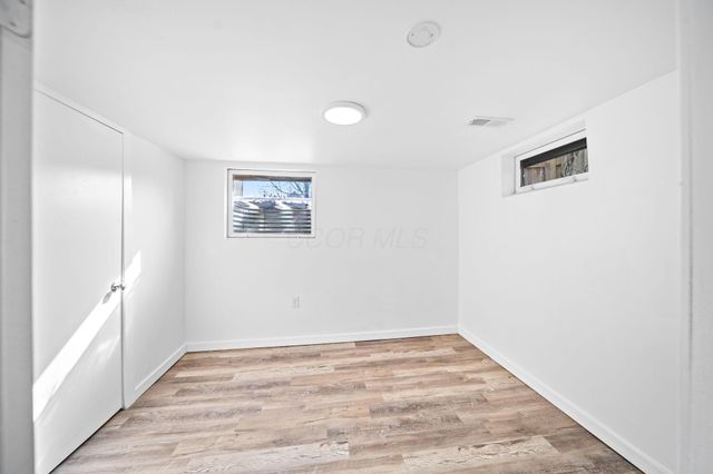 964 E Weber Road, Columbus, OH 43211