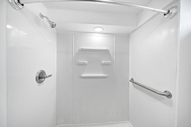 964 E Weber Road, Columbus, OH 43211