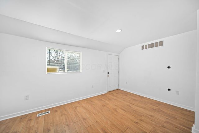 964 E Weber Road, Columbus, OH 43211