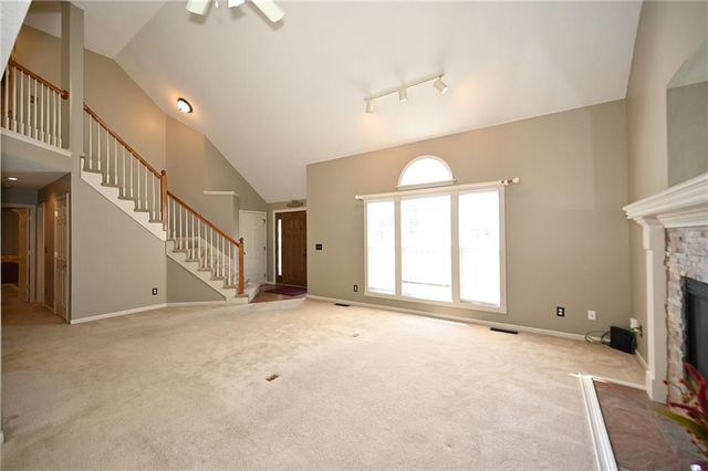 9115 N Camden Avenue, Kansas City, MO 64154