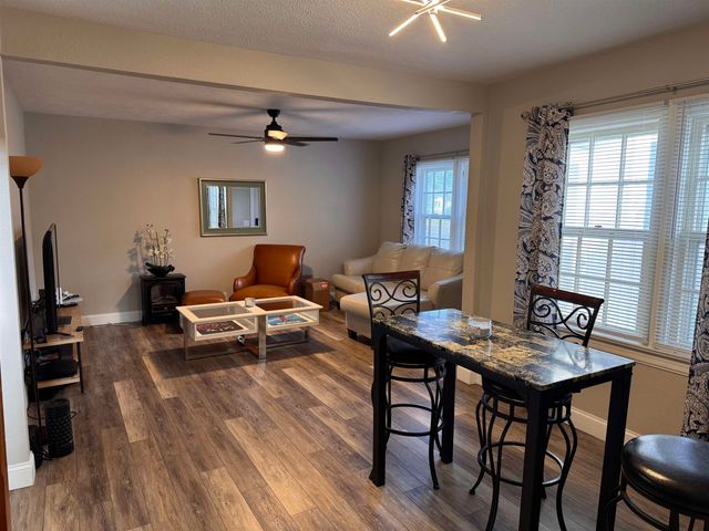 624 W Crawford St., Salina, KS 67401