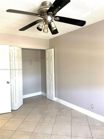 7175 Nova Dr 107, Davie, FL 33317