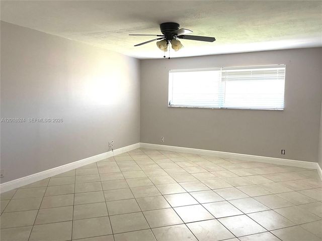 7175 Nova Dr 107, Davie, FL 33317