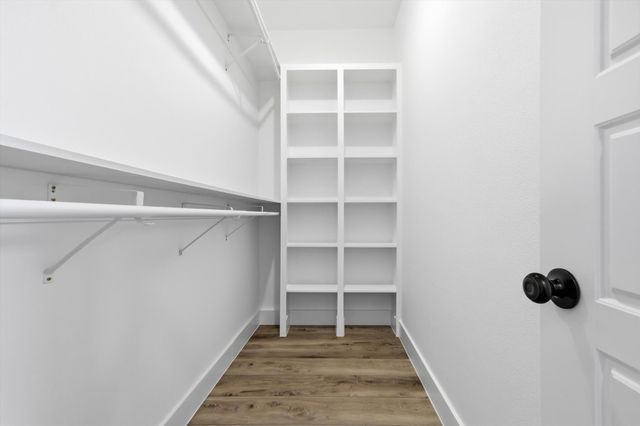 901 Elsbeth Street, Dallas, TX 75208