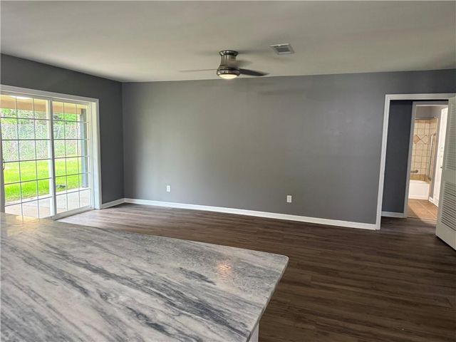 6640 PINEBROOK Trace, Ball, LA 71405