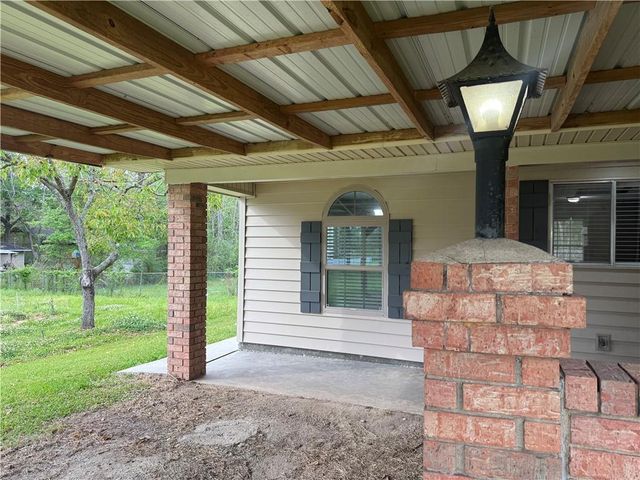 6640 PINEBROOK Trace, Ball, LA 71405