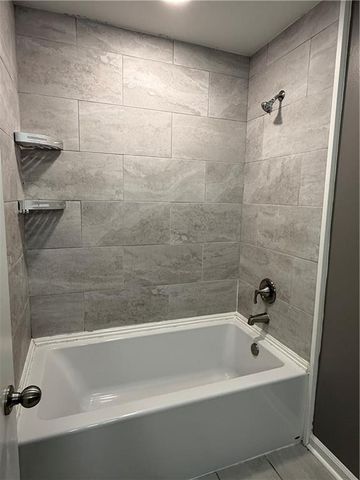 6640 PINEBROOK Trace, Ball, LA 71405