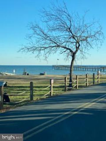 2011 NORTH AVENUE, Port Republic, MD 20676