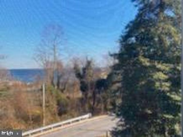 2011 NORTH AVENUE, Port Republic, MD 20676