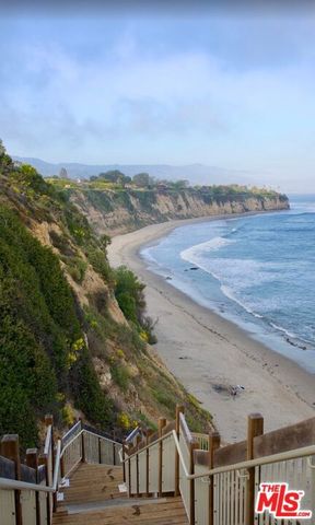 29359 Bluewater Road, Malibu, CA 90265