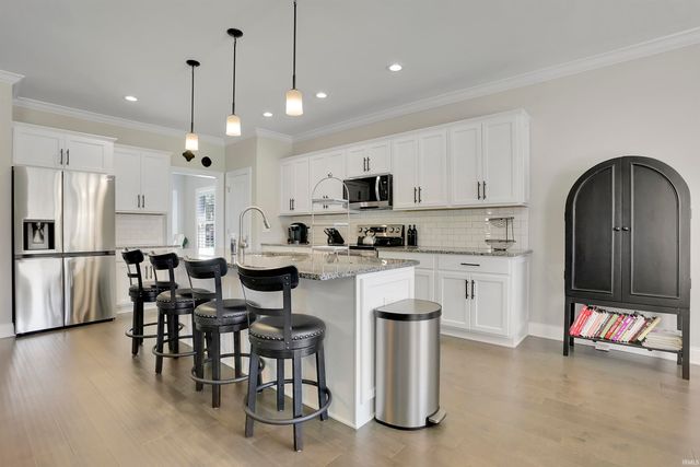 7815 Mesa Court, Evansville, IN 47715