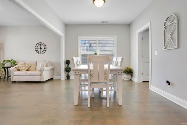 7815 Mesa Court, Evansville, IN 47715